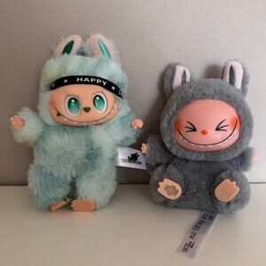 Labubu Pop Mart The Monsters Bundle Big Into Energy Series Have a Seat Gray